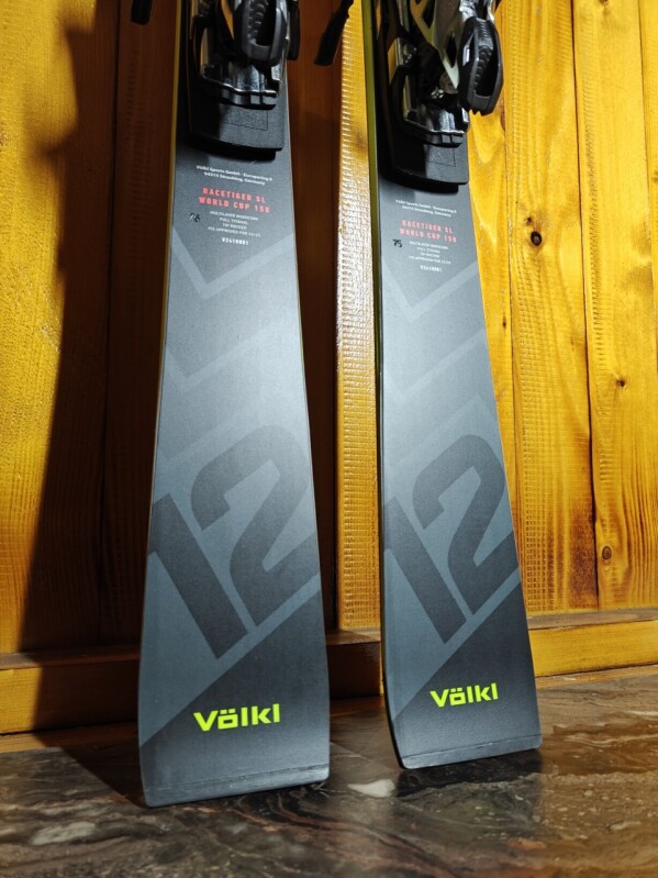 NOVÉ LYŽE VOLKL RACETIGER SL WORLDCUP JR FIS 150CM --MODEL 2025--